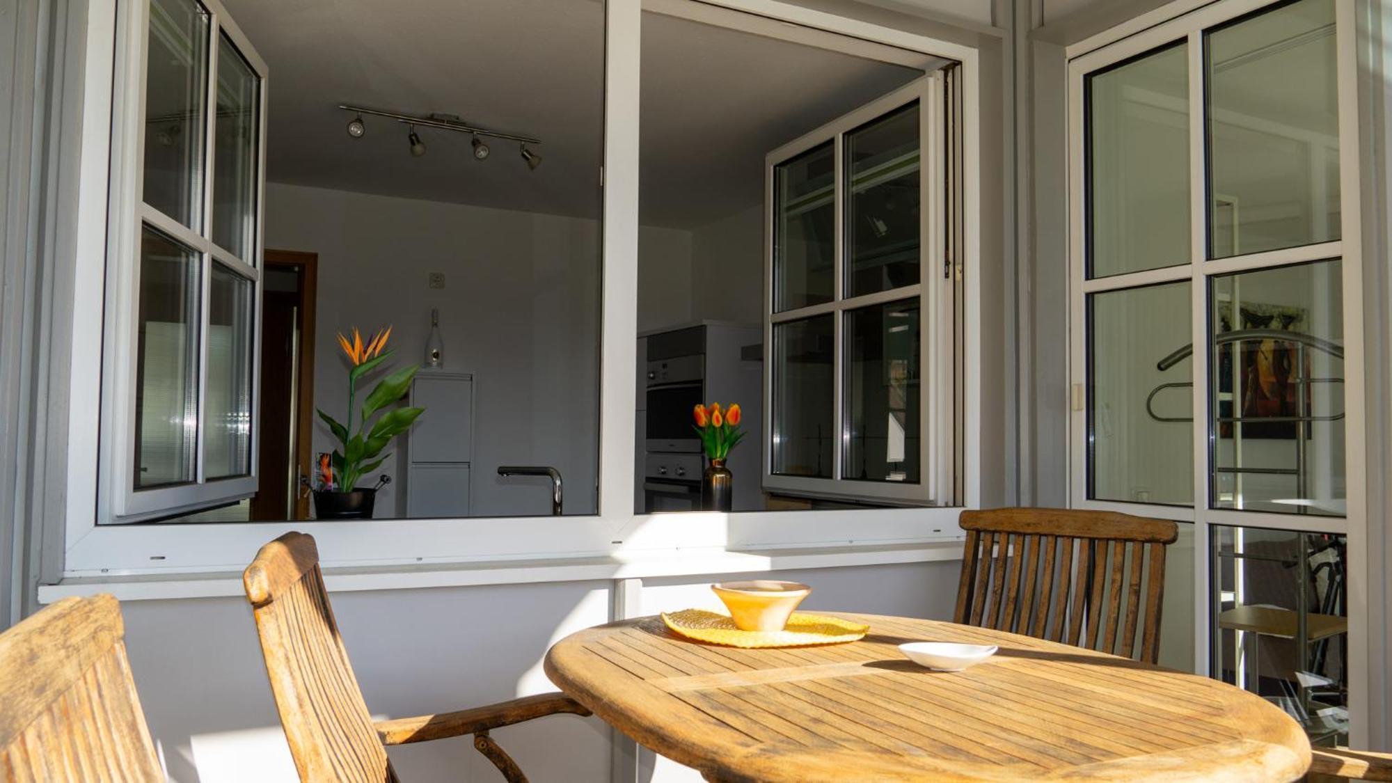 Grosszuegiges Helles Penthouse -Komplette Etage- Mit Balkon Und Stellplatz In Ruhiger Lage Kulmbach Exteriör bild
