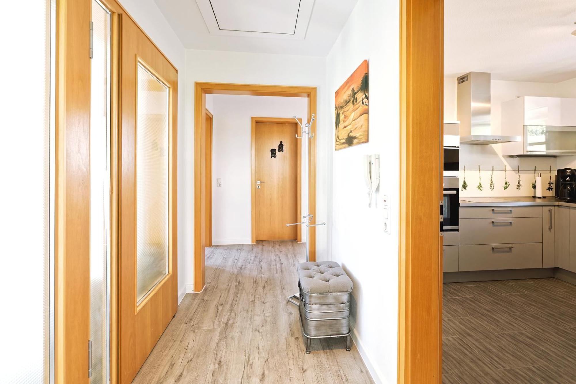 Grosszuegiges Helles Penthouse -Komplette Etage- Mit Balkon Und Stellplatz In Ruhiger Lage Kulmbach Exteriör bild