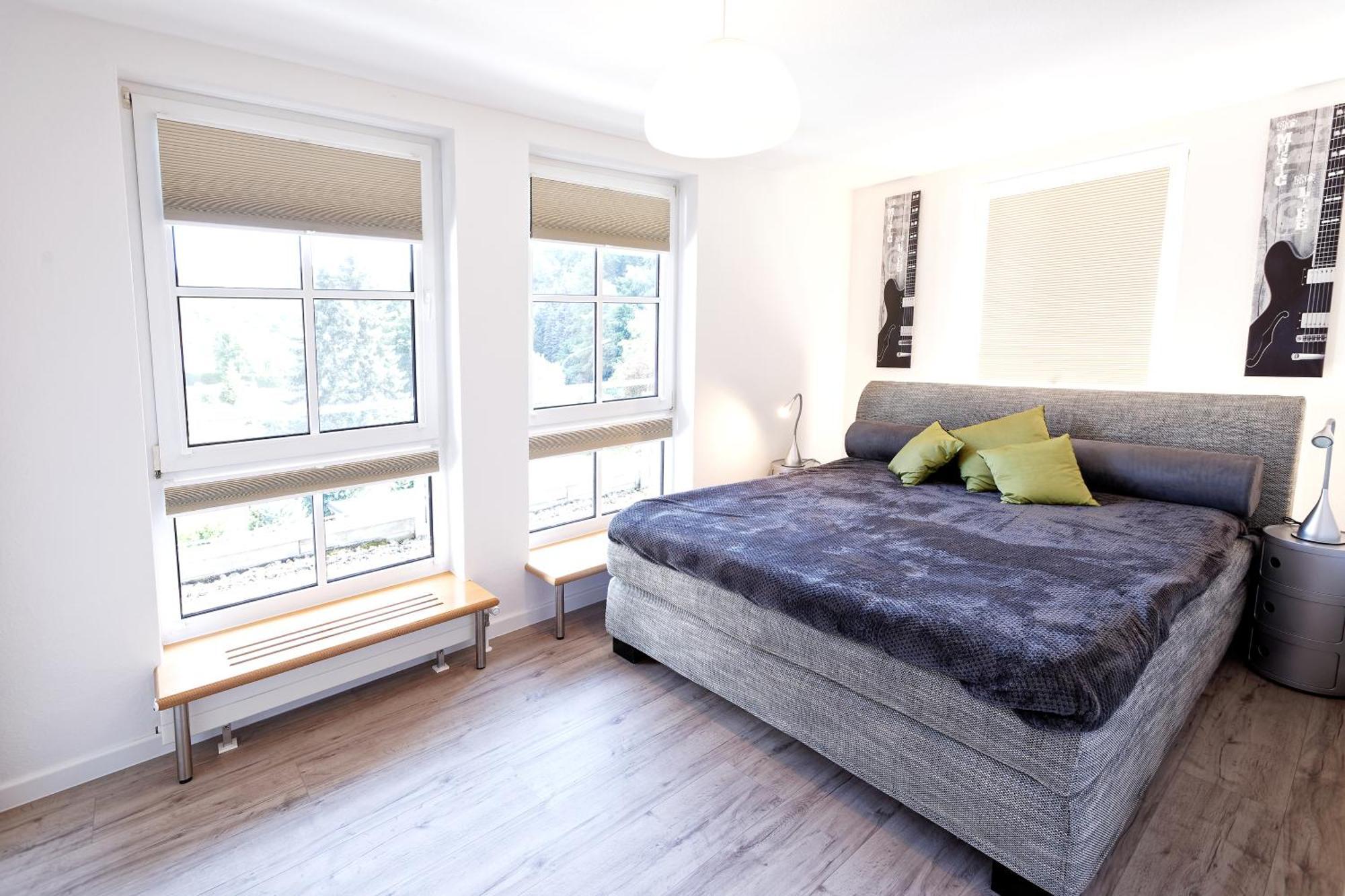 Grosszuegiges Helles Penthouse -Komplette Etage- Mit Balkon Und Stellplatz In Ruhiger Lage Kulmbach Exteriör bild